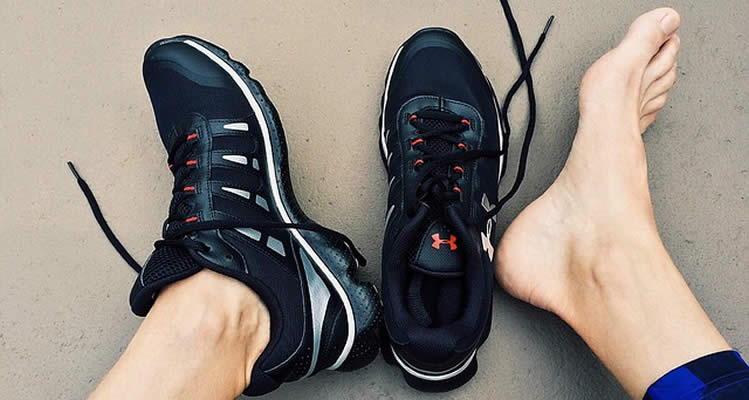 Geruch bei Schuhen entfernen